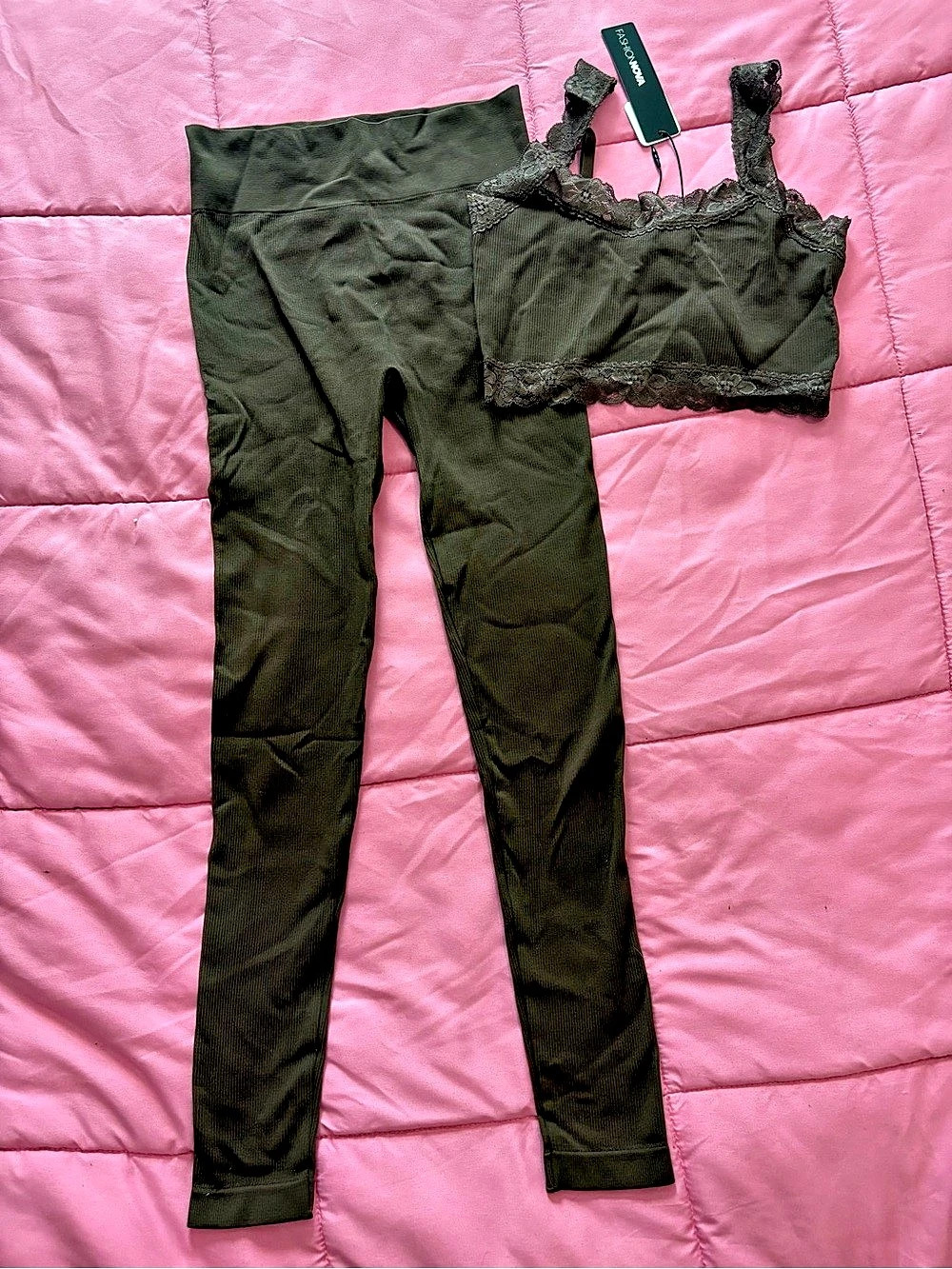 Fashion Nova Leggings Set